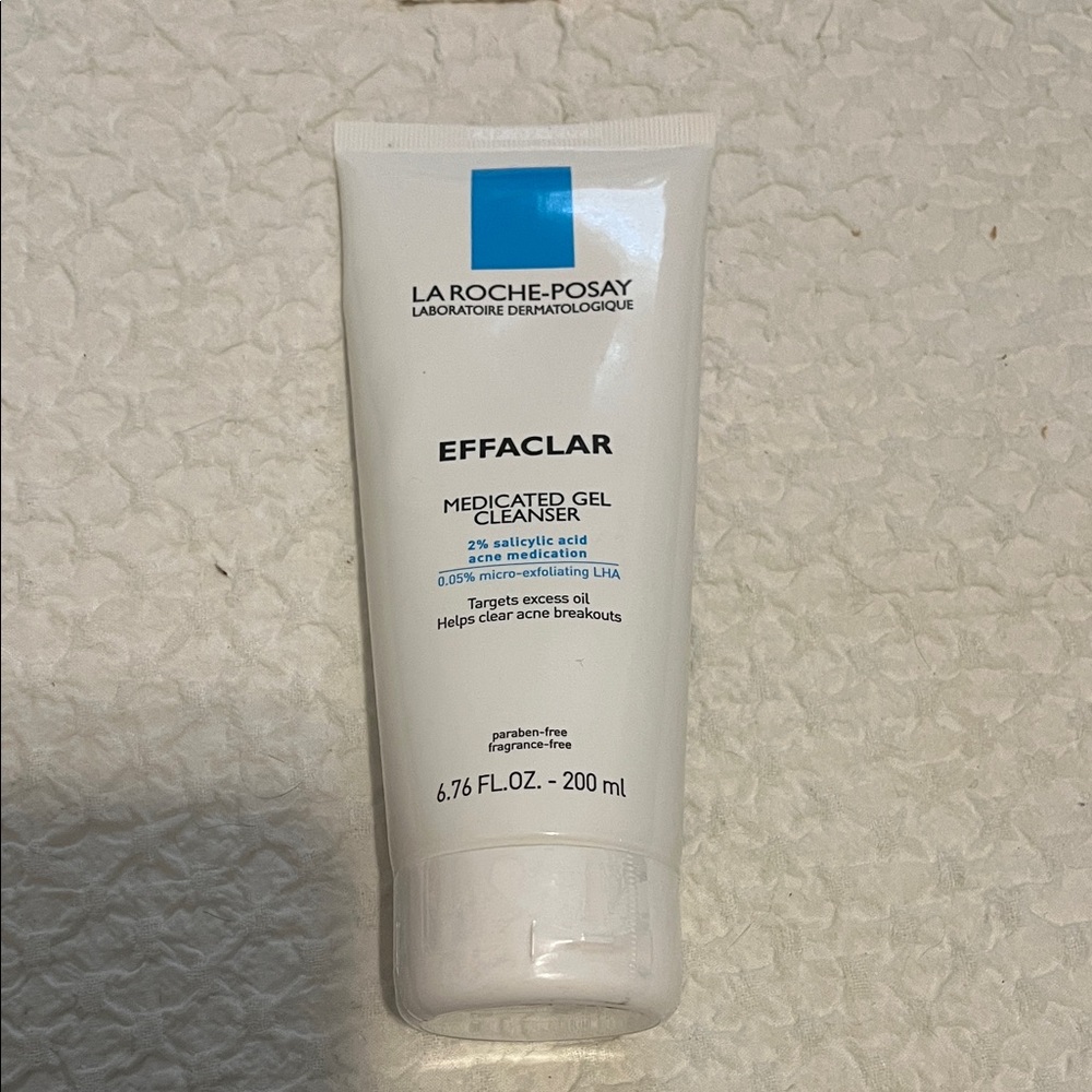 NWT La Roche Posay Effaclar Medicated Gel Cleanser